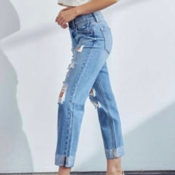 KanCan Delta Mid Rise Boyfriend Jeans - Picture 2 of 6